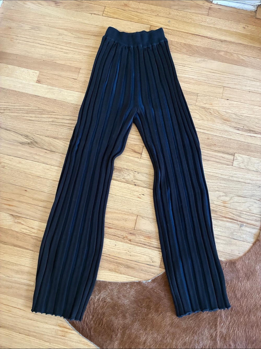 Suzanne Rae knit Black blue Pleated Knit Pants size M